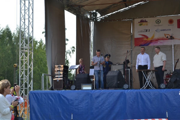 DSC_0042~1.JPG