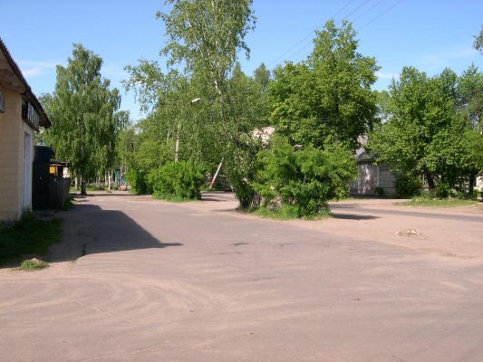 Центр посёлка Любытино   
Захарова Даша 

