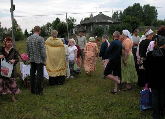 Александр Шевелёв
Праздник Макарий 07.08.05
Ключевые слова: шереховичи любытинский новгородская валдай авто путешествия северо запад
